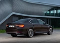 1639476-Skoda-Superb-2020-06.jpg