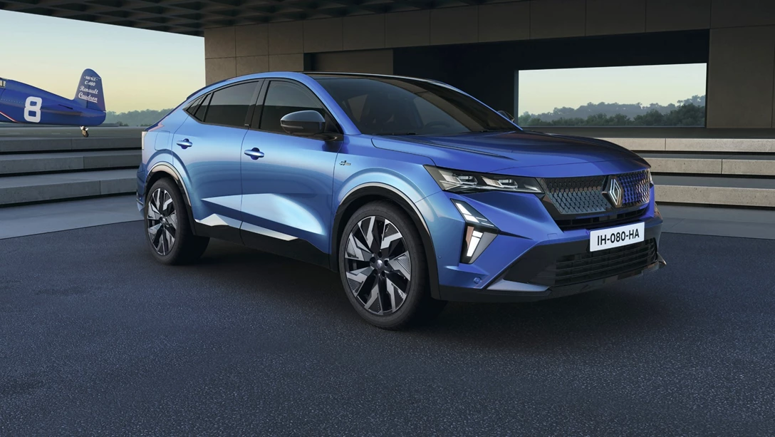 1683572-All-new Renault Rafale - Alpine blue (4)-min.jpg