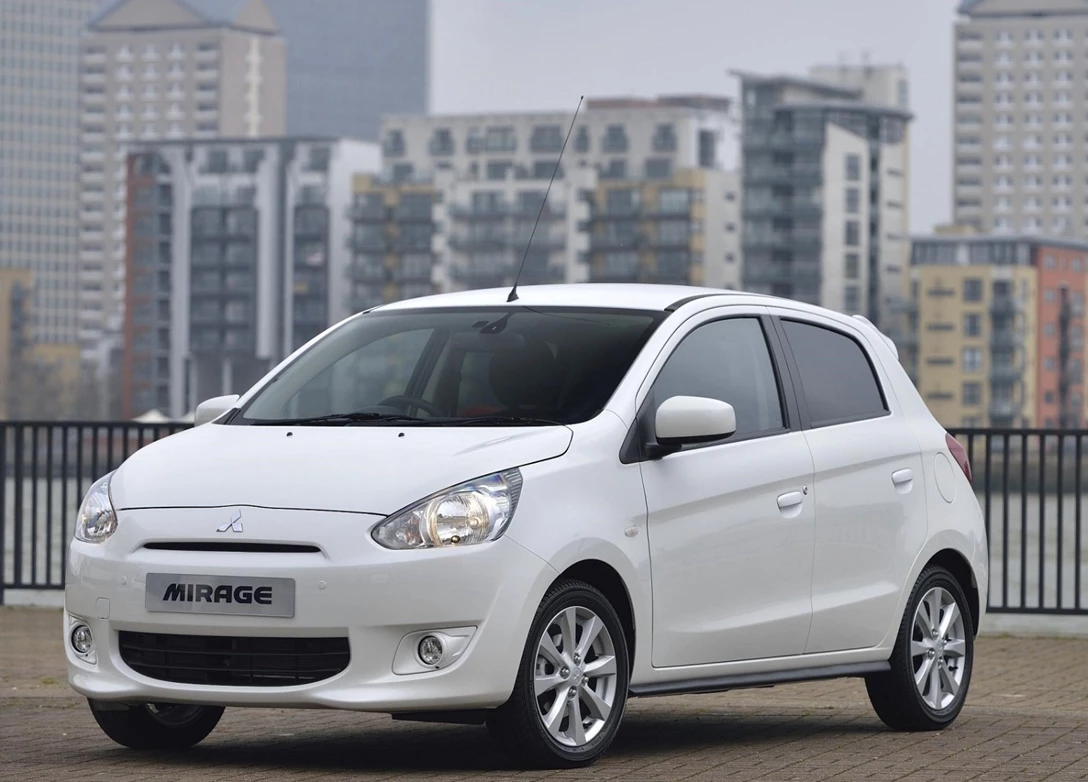 1643328-Mitsubishi-Mirage-2015-04.jpg