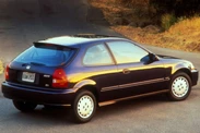 הונדה סיוויק 1996-2000, האצ'בק