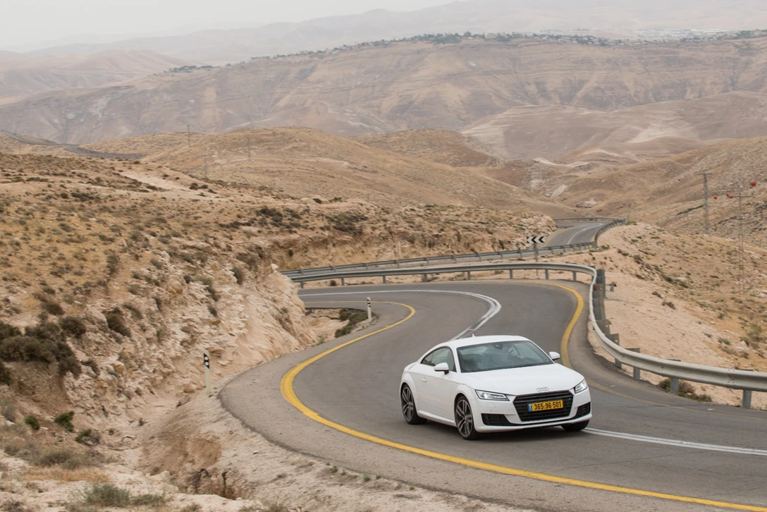 1601234-BY BENNY DOUTSH-3.jpg