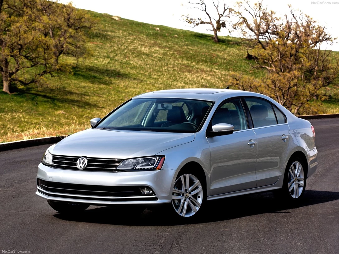 1583633-Volkswagen-Jetta 1.jpg