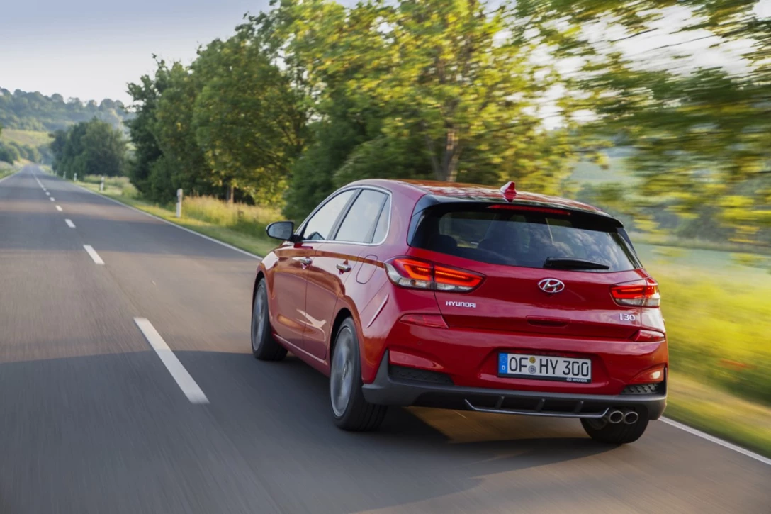 1599099-Hyundai i30 N Line (2).jpg
