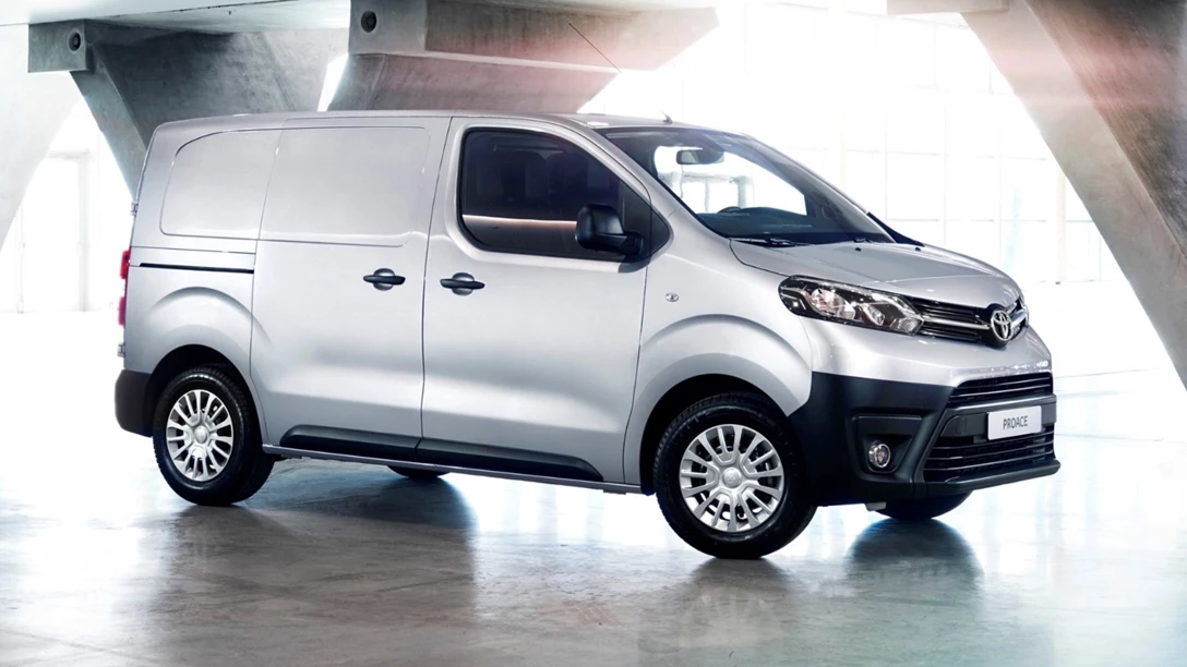 1683620-Toyota-ProAce-2023-01.jpg