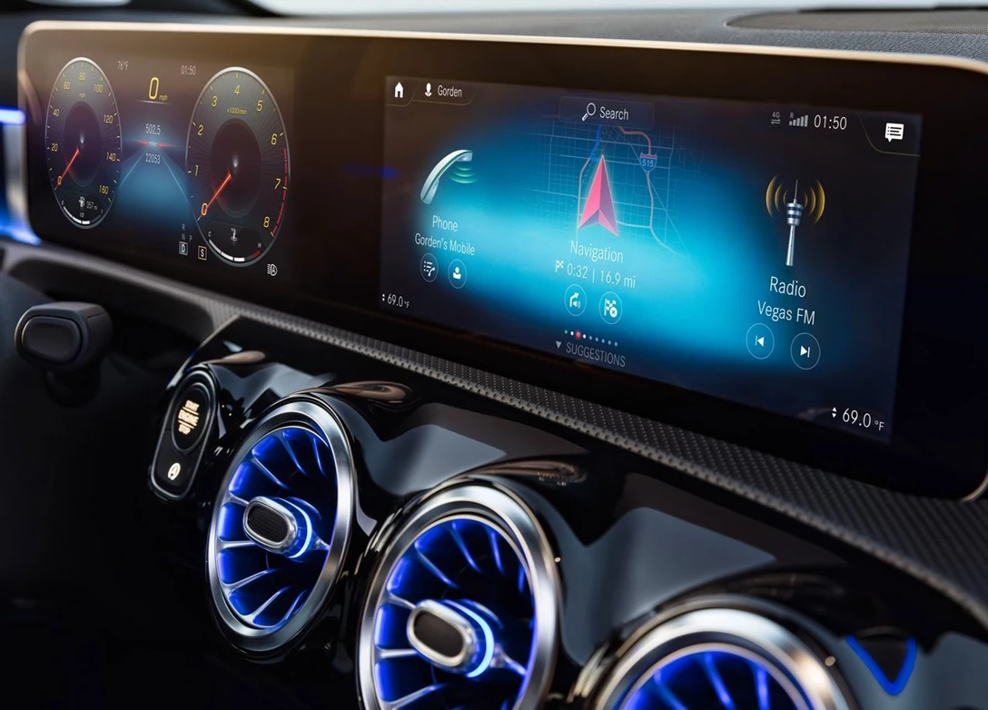 1647124-Mercedes A class 2019 (10).jpg