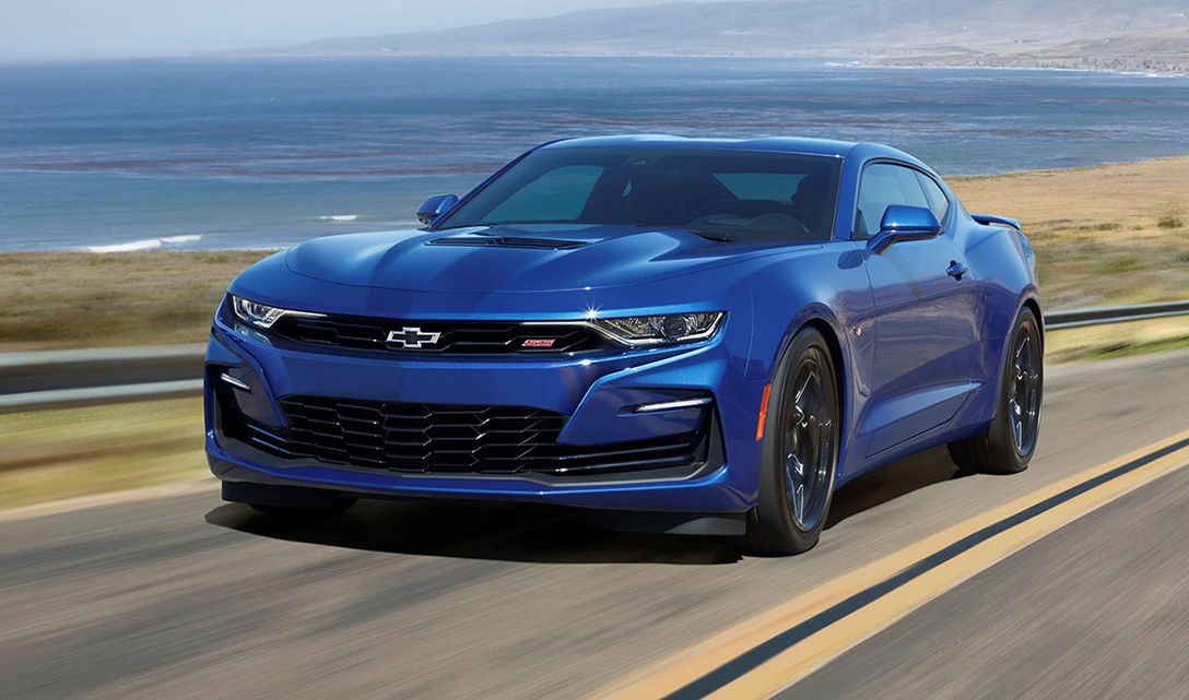 1615972-2020-Chevrolet-CamaroSS-001.jpg