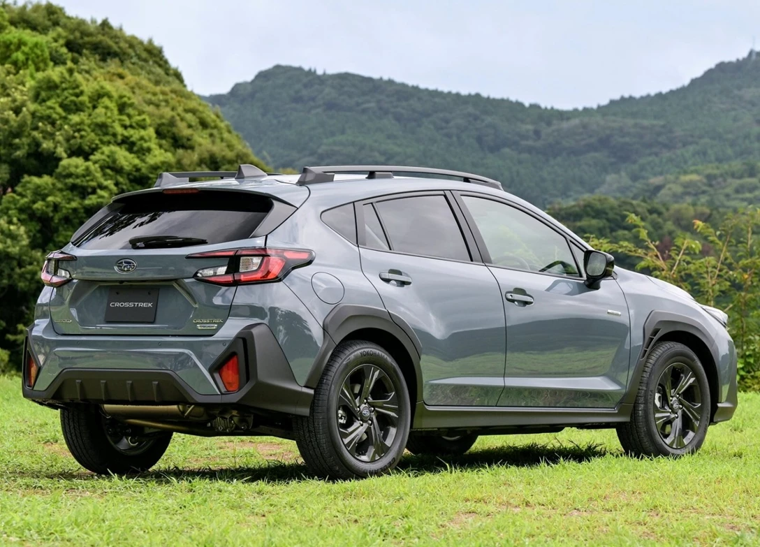 1683011-Subaru-Crosstrek-2023-05.jpg