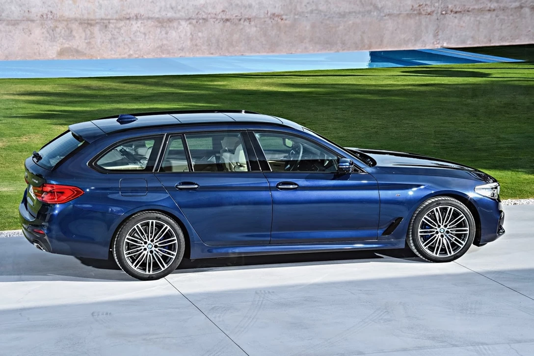 1582774-2018-BMW-5-Series-Touring-8.jpg