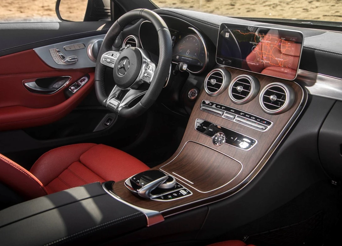 1705735-Mercedes-Benz-C-Class-2024 (5).jpg