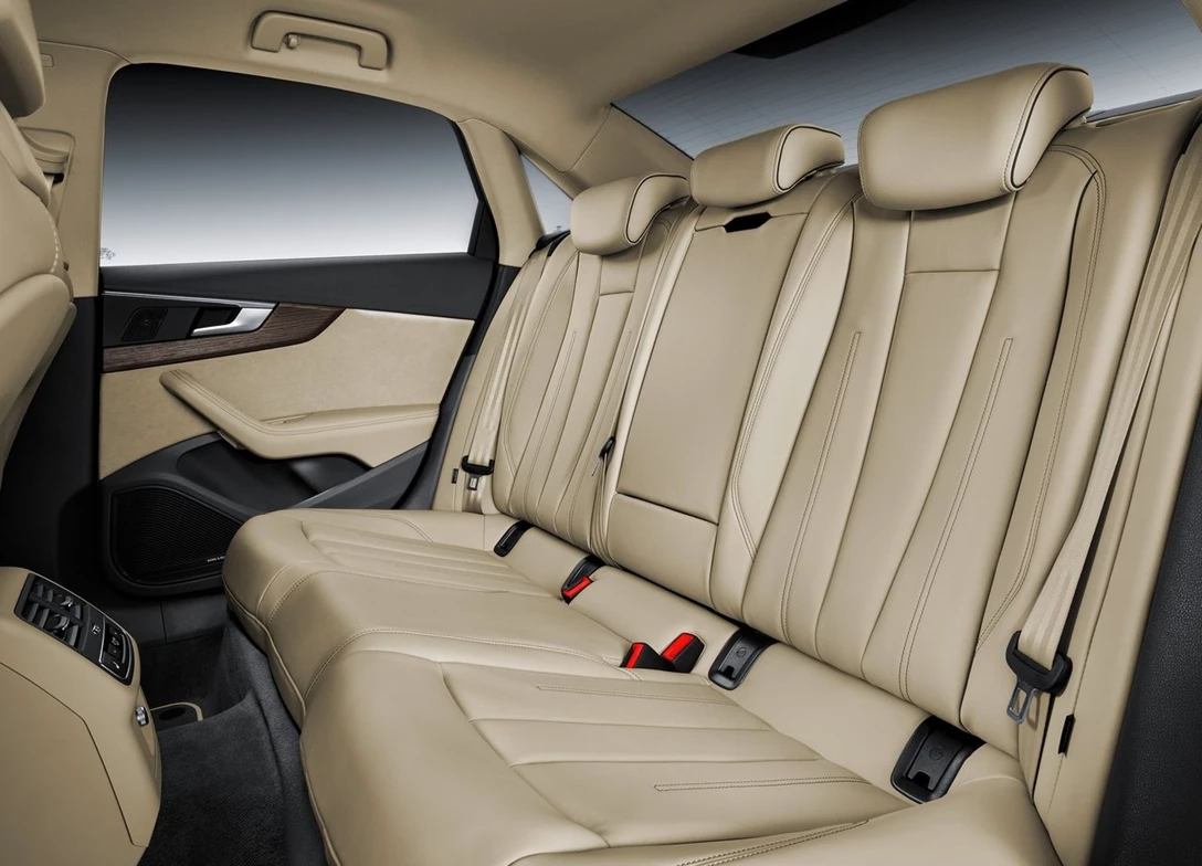 1646292-Audi-A4-2016- (23).jpg