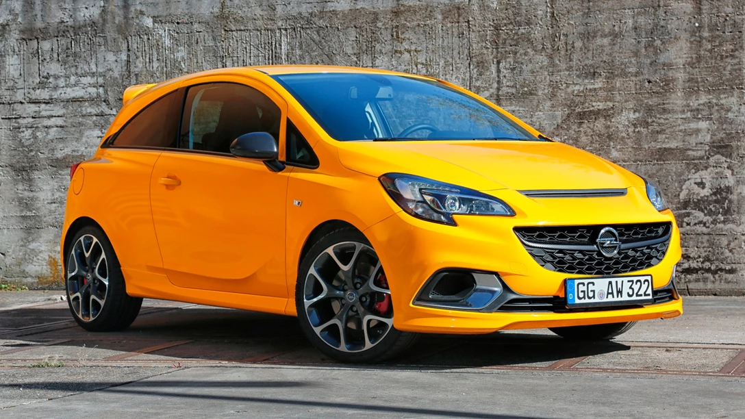 1596121-Opel-Corsa-GSi-503207.jpg