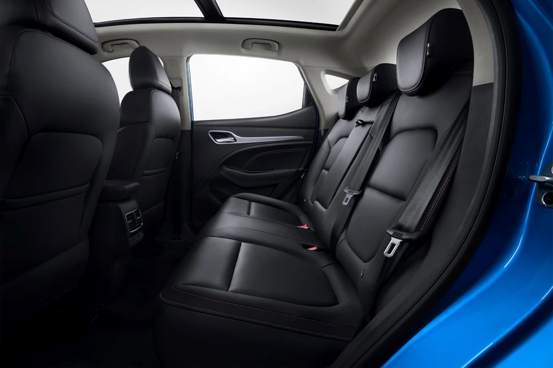 1684907-MG-ZS-EV-2nd-row-seat.jpg