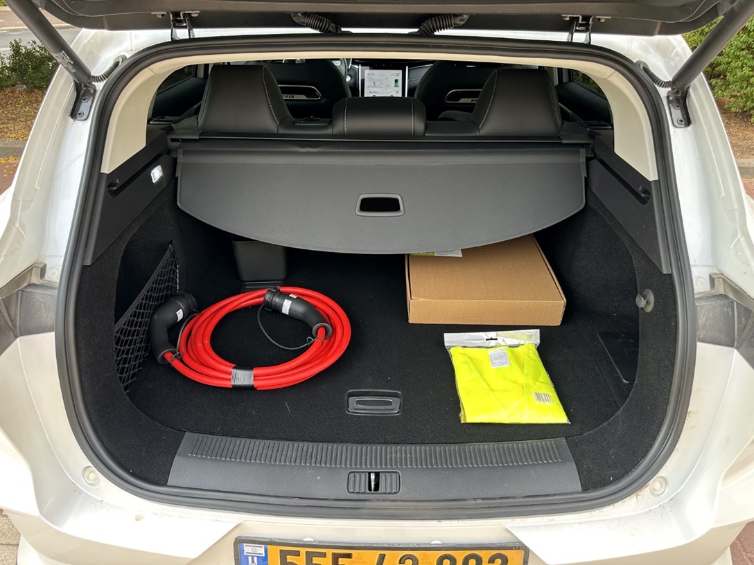 1684855-MG MR - 137-min.jpeg