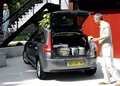 1668672-Citroen-C4-2010-07.jpg