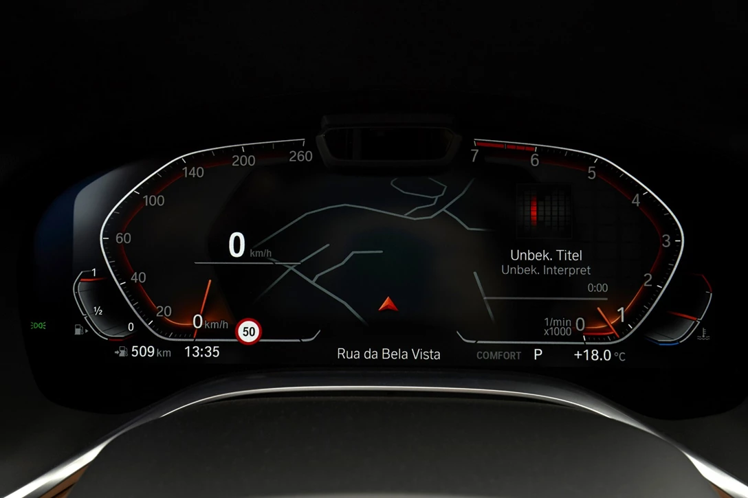 1614654-17-במוו סדרה 7 החדשה - מתיחת פנים (9).JPG