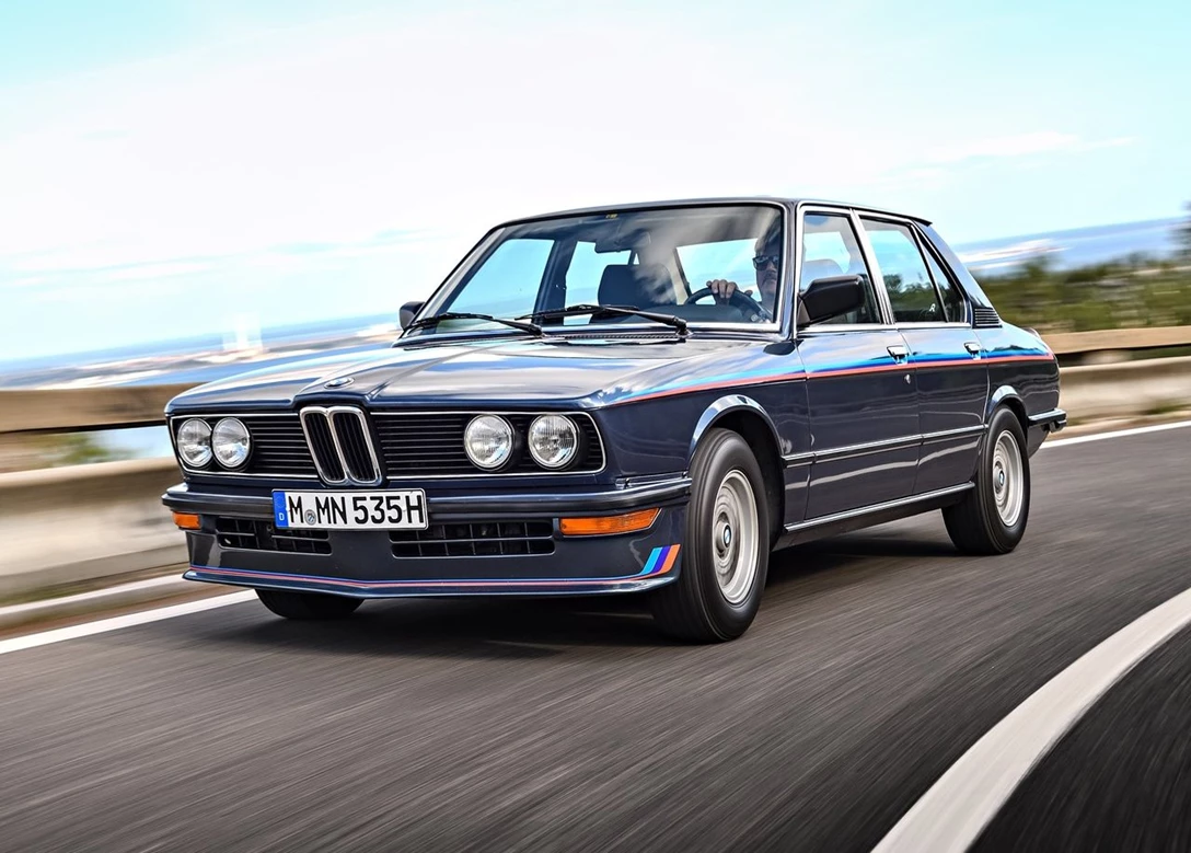 1674945-BMW-M535i-1980-1280-11.jpg