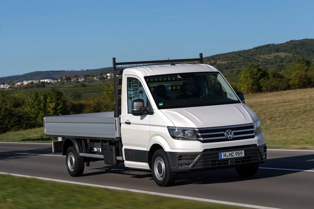 1601998-VW-Crafter-2.jpg