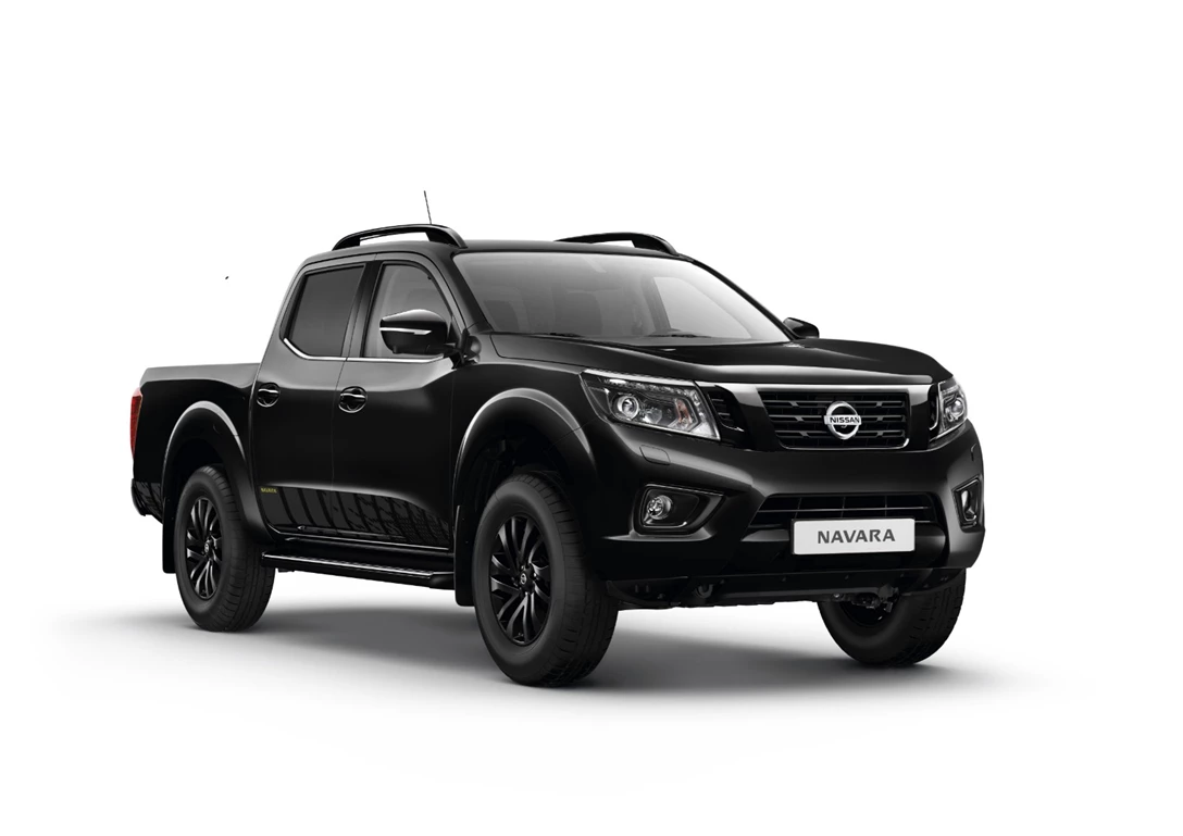1602129-426232265_Nissan_Navara_N-Guard_LHD.jpg