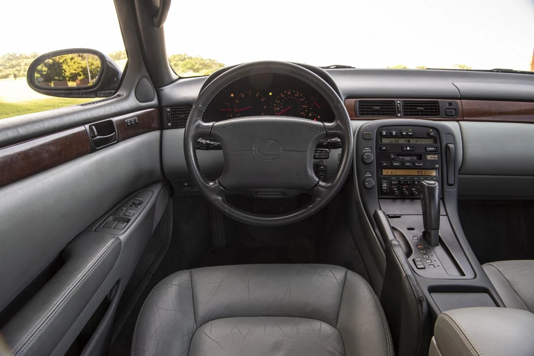 1619655-12-SC400 1996 (3).jpg