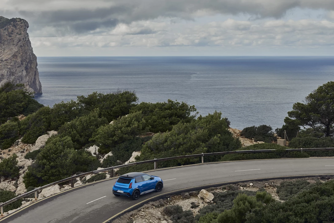 Alpine A290 GTS (20)-min.jpg