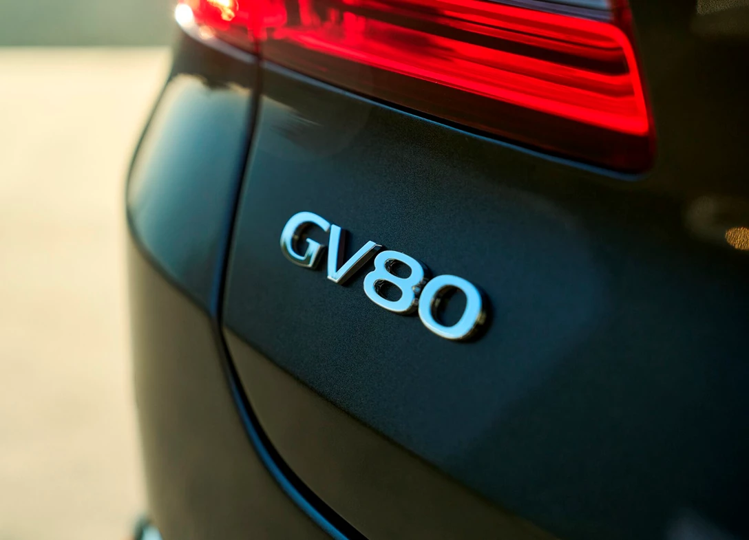 1703613-Genesis-GV80-2024-FL (9).jpg