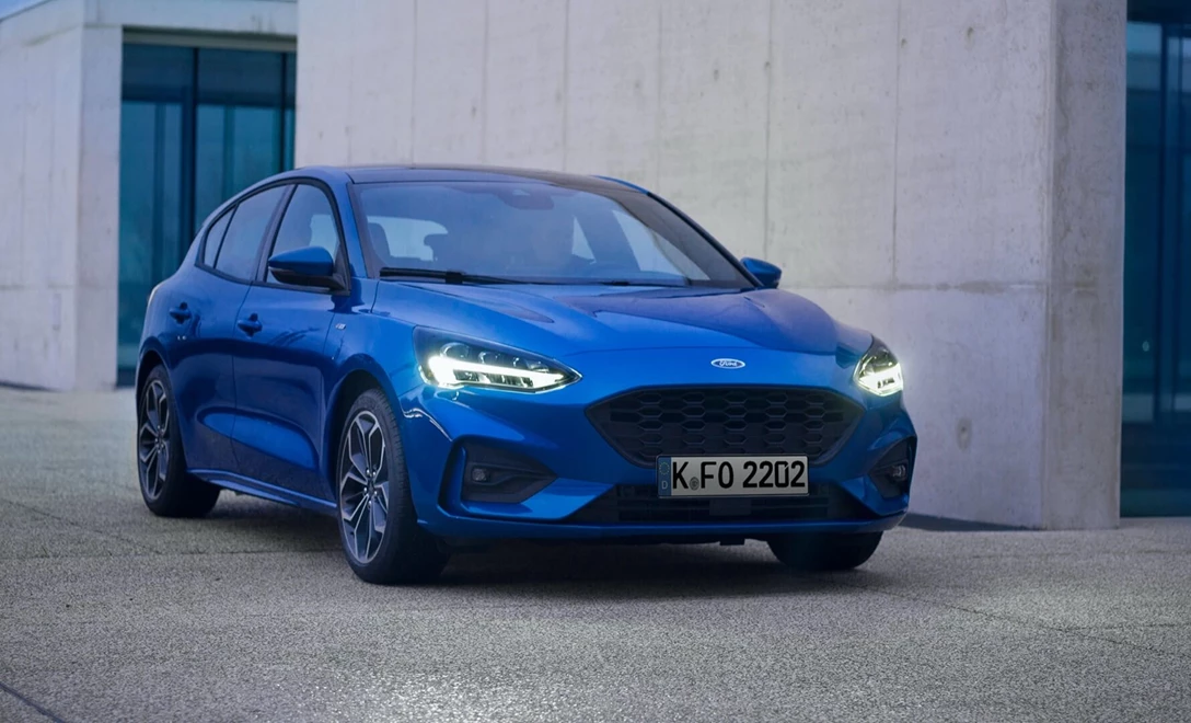 1632624-Ford Focus Hatchback ST (16).jpg