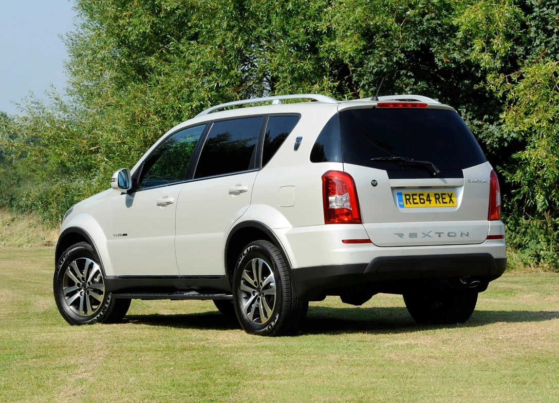 1688106-SsangYong-Rexton-2014-03.jpg