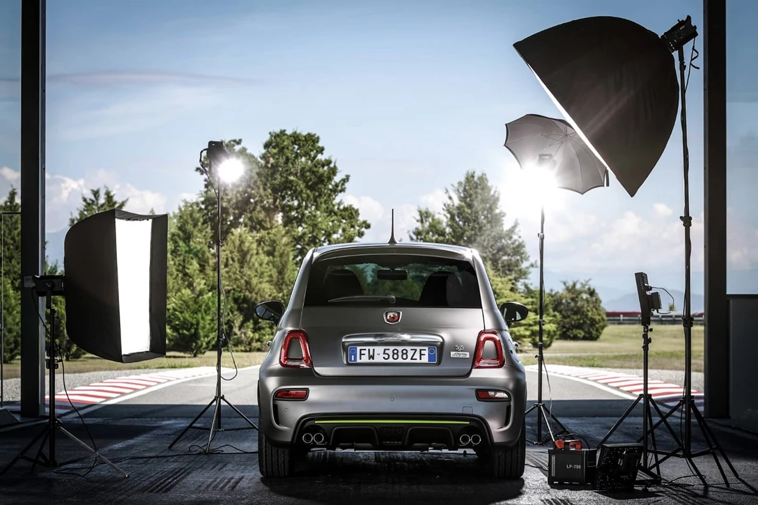 1622647-190911_Abarth_595-Pista_22.jpg