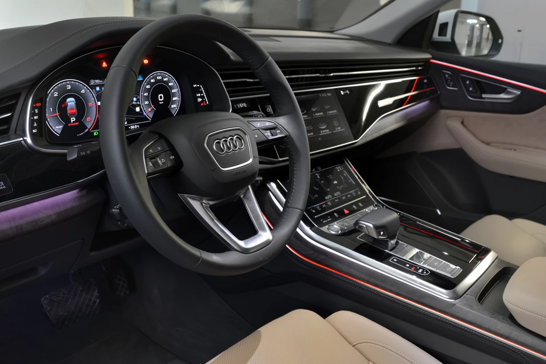 1606645-אודי Q8 מבחן דרכים  (5).jpg