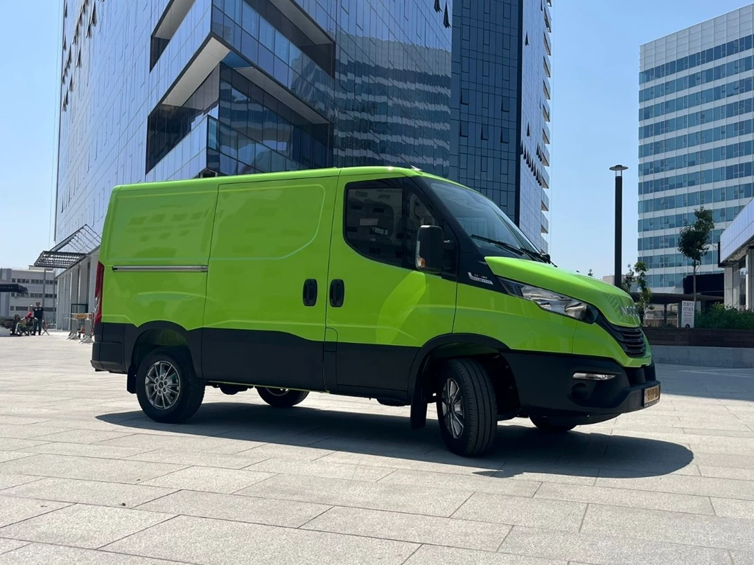 1710394-Iveco-Daily-2025-01.jpg