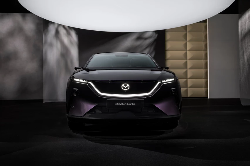 Mazda_CX_6e_Germany_nv_ext_ (9).jpg