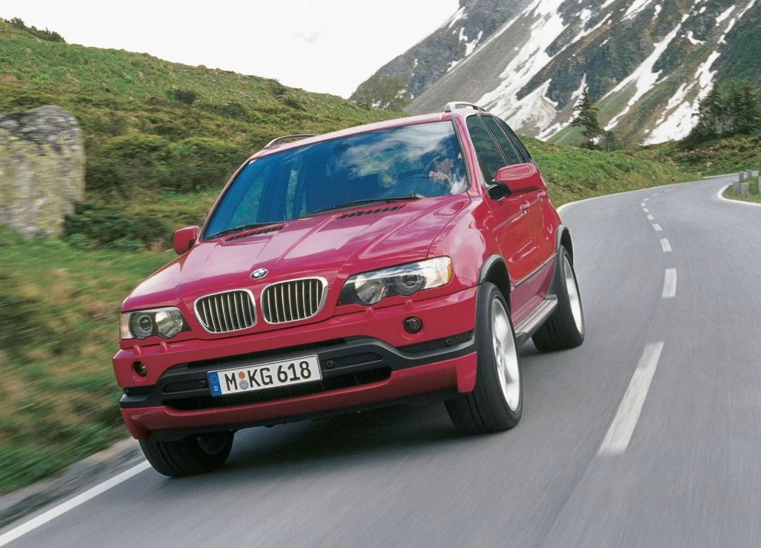 1604477-BMW-X5_4.6is-2000-2005-1.jpg