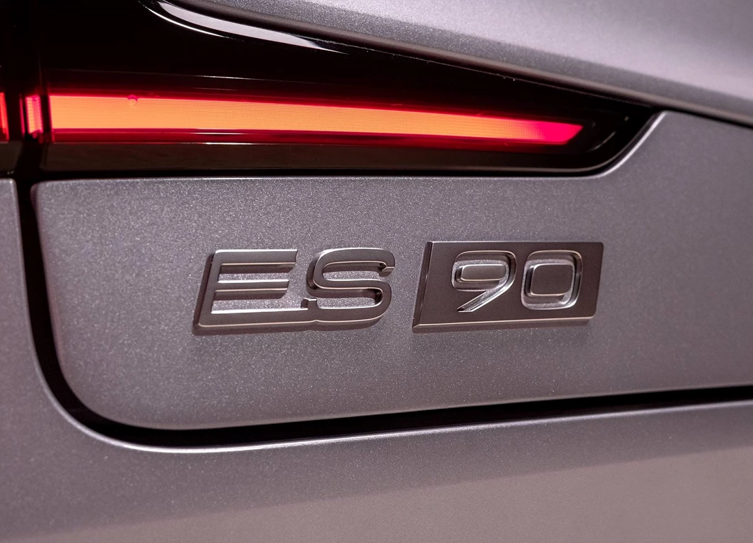 Volvo-ES90-2026-20.jpg