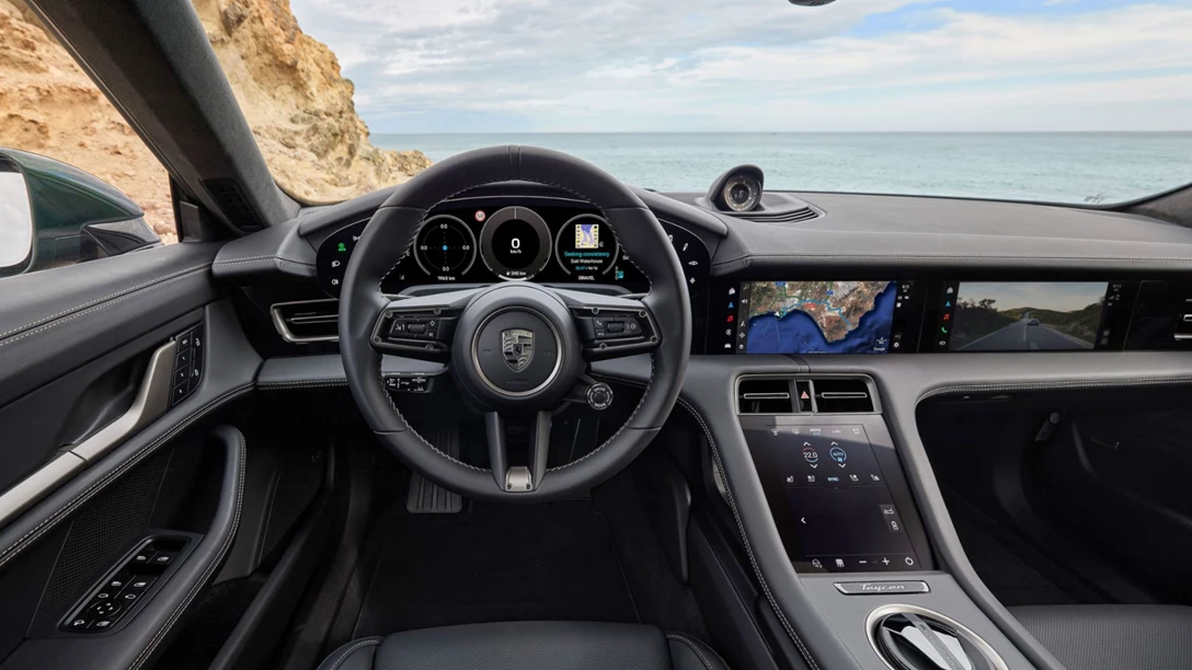 1692818-Taycan_Turbo_Cross_Turismo_interior_6-min.jpg