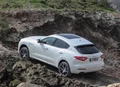 1664498-Maserati-Levante-2017-02.jpg