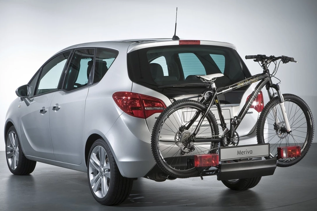 אופל מריבה 2011