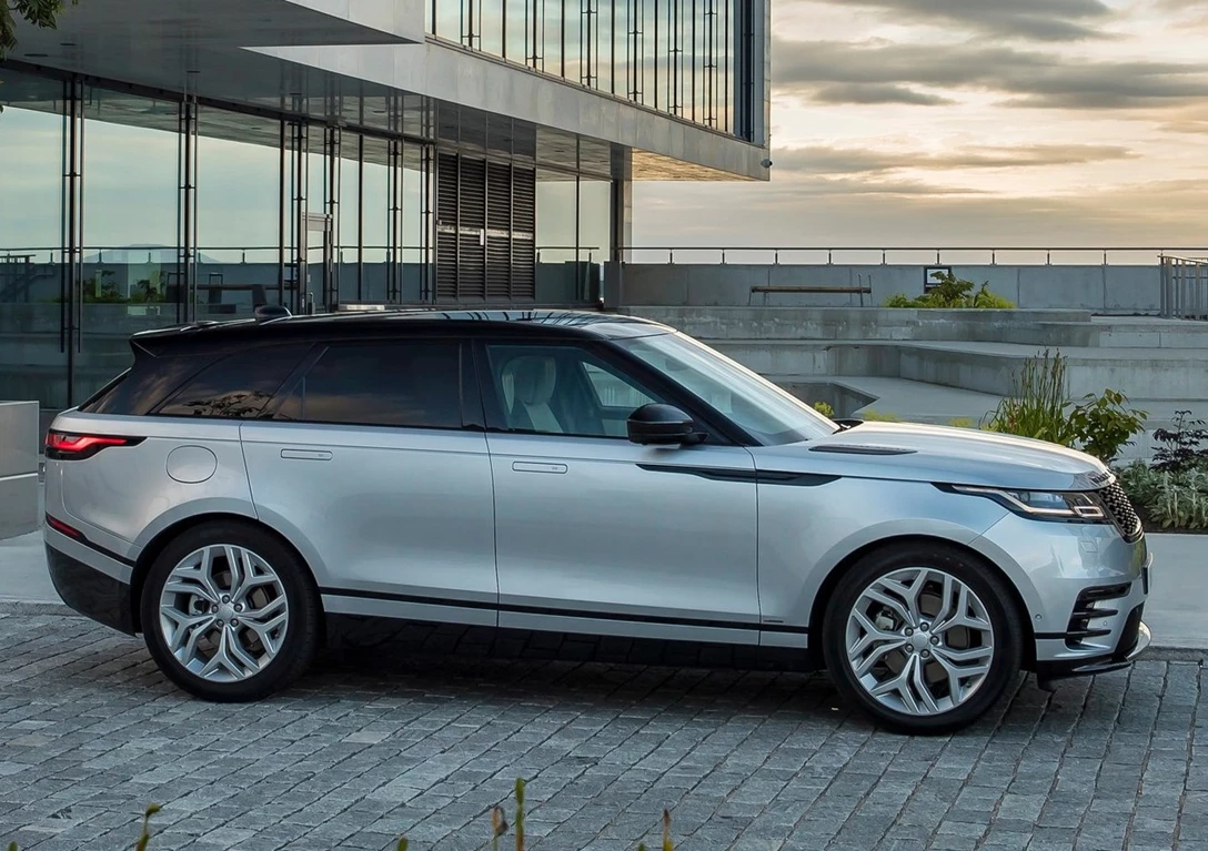 1595298-Land_Rover-Range_Rover_Velar 3.jpg