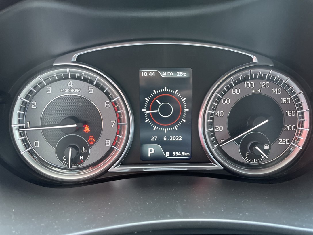 1662587-S CROSS - 65-min.jpeg