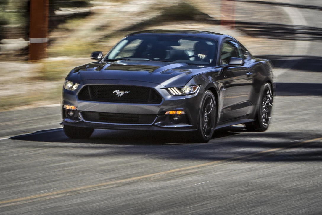 1604033-Mustang_t5e2322.jpg