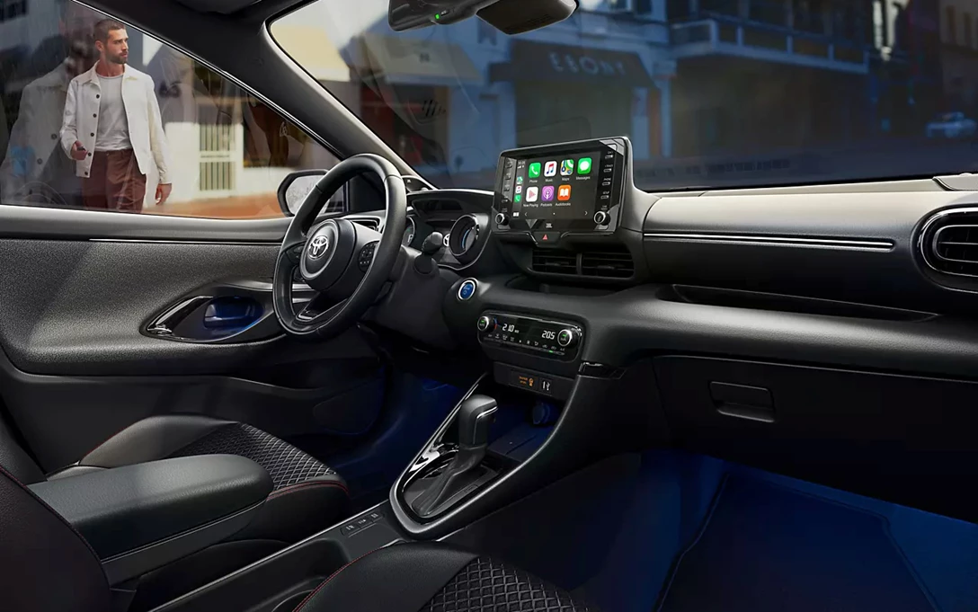 1679989-toyota-yaris-2020-visual-03-interior-highres-4.jpg