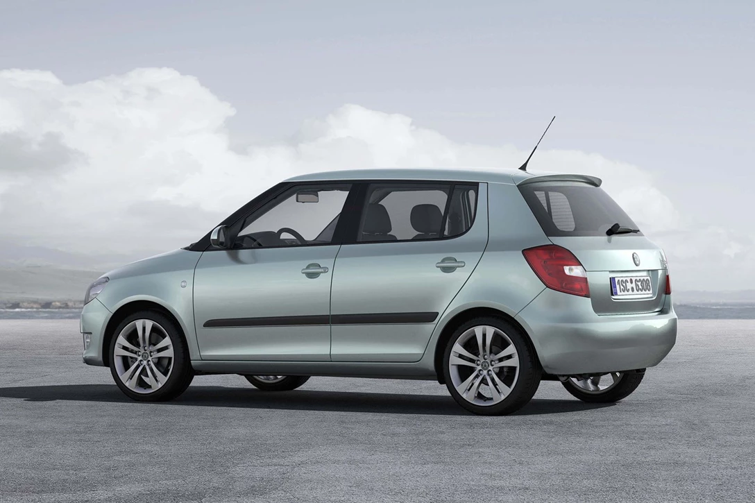 סקודה פאביה 2010