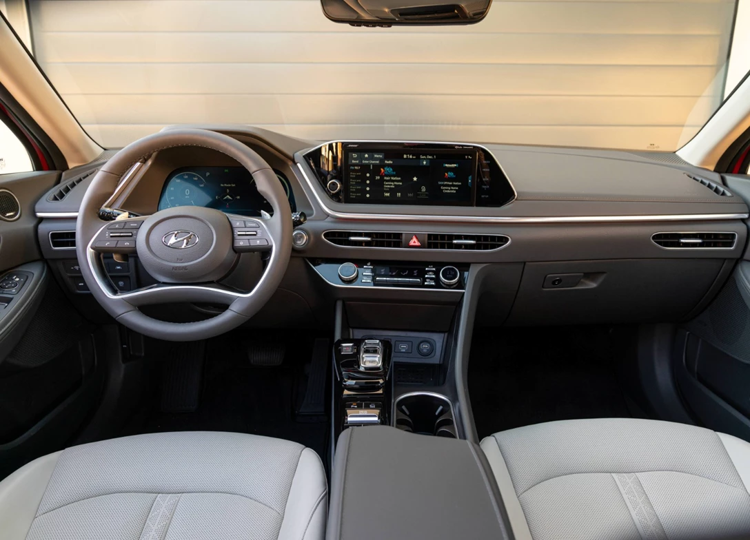 1693492-Hyundai-Sonata-2024-05.jpg