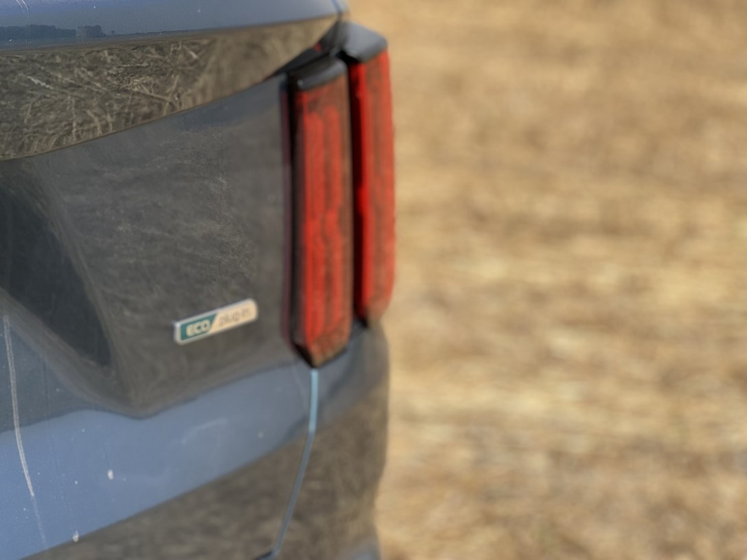 1662084-SORENTO - 10-min.jpeg