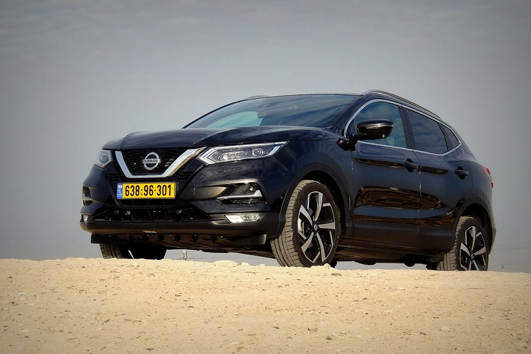 1612060-ניסאן קשקאי 1.3 ל' (1).JPG