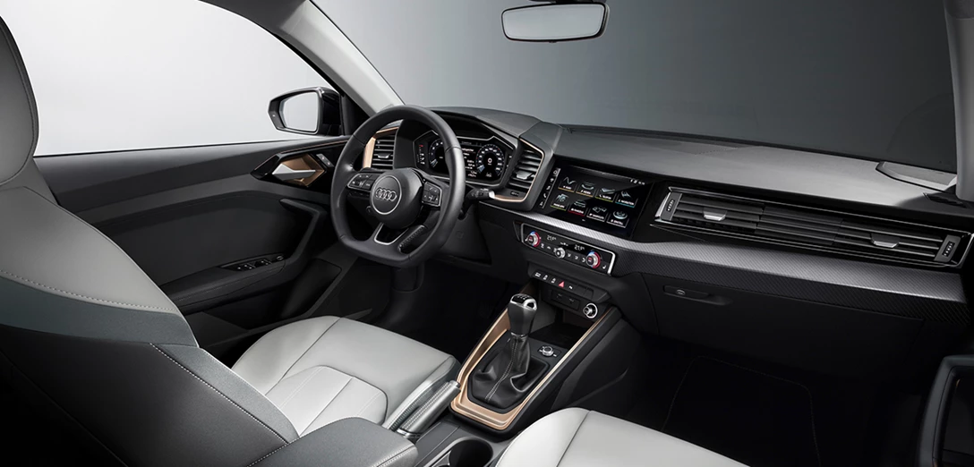 1654018-sportback_inside_3.jpg