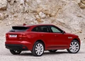 1668742-Jaguar-F-Pace-2019-02.jpg