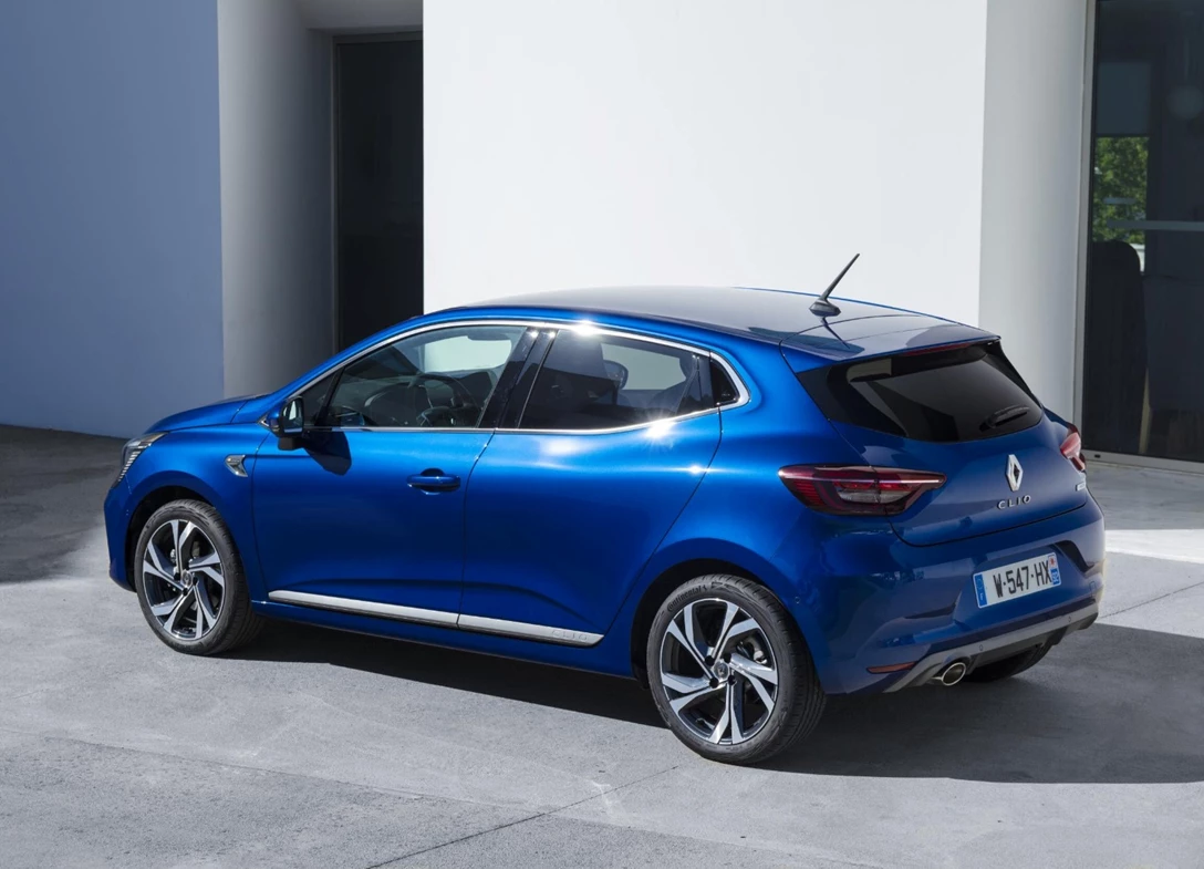 1694664-Renault-Clio-2024-000.jpg
