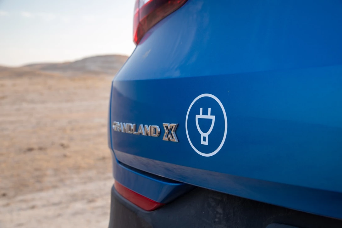 1638490-Opel-Grandland X-PHEV-02.jpg