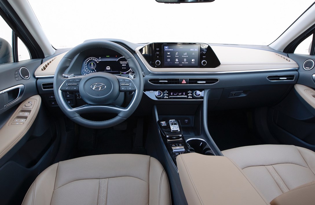 1638758-סונטה מול סופרב - 1.jpeg