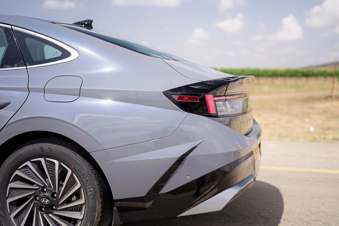 1709297-HYUNDAI 5.jpg